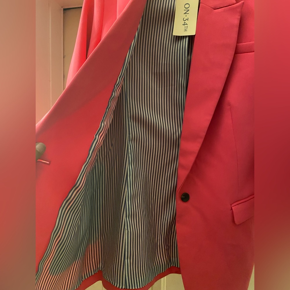 Pink Blazer - Picture 2 of 3
